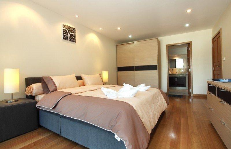 Aparthotel Emerald Palace Pattaya Zewnętrze zdjęcie